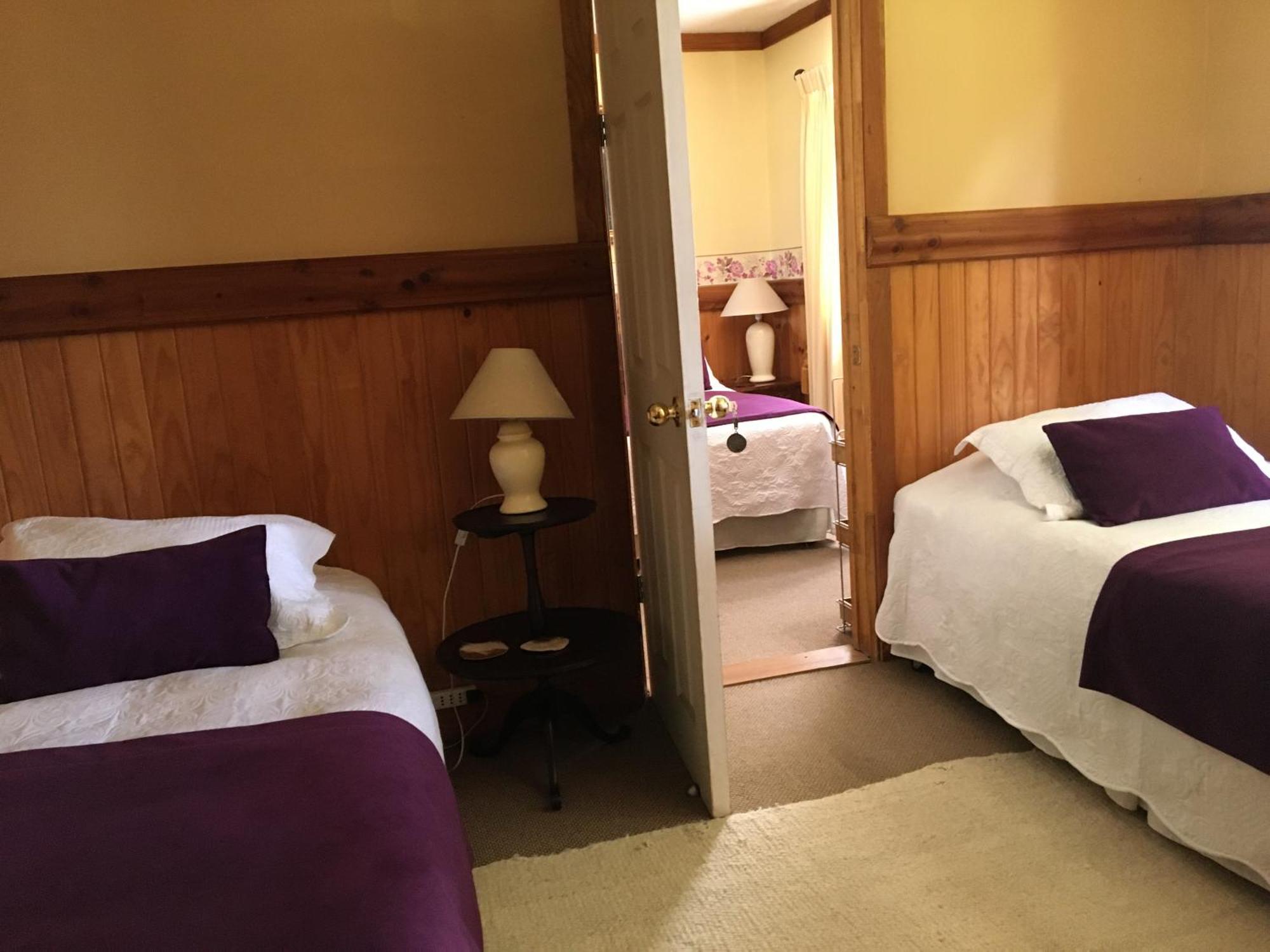 Merken Bed & Breakfast Вилярика Екстериор снимка