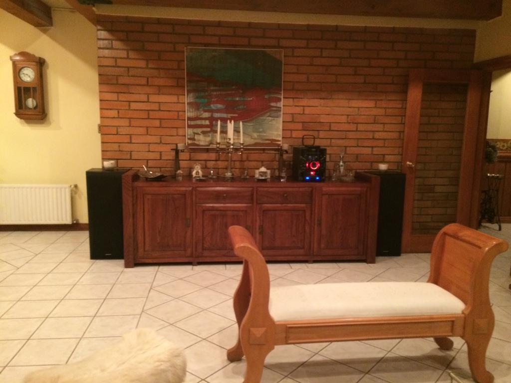 Merken Bed & Breakfast Вилярика Екстериор снимка